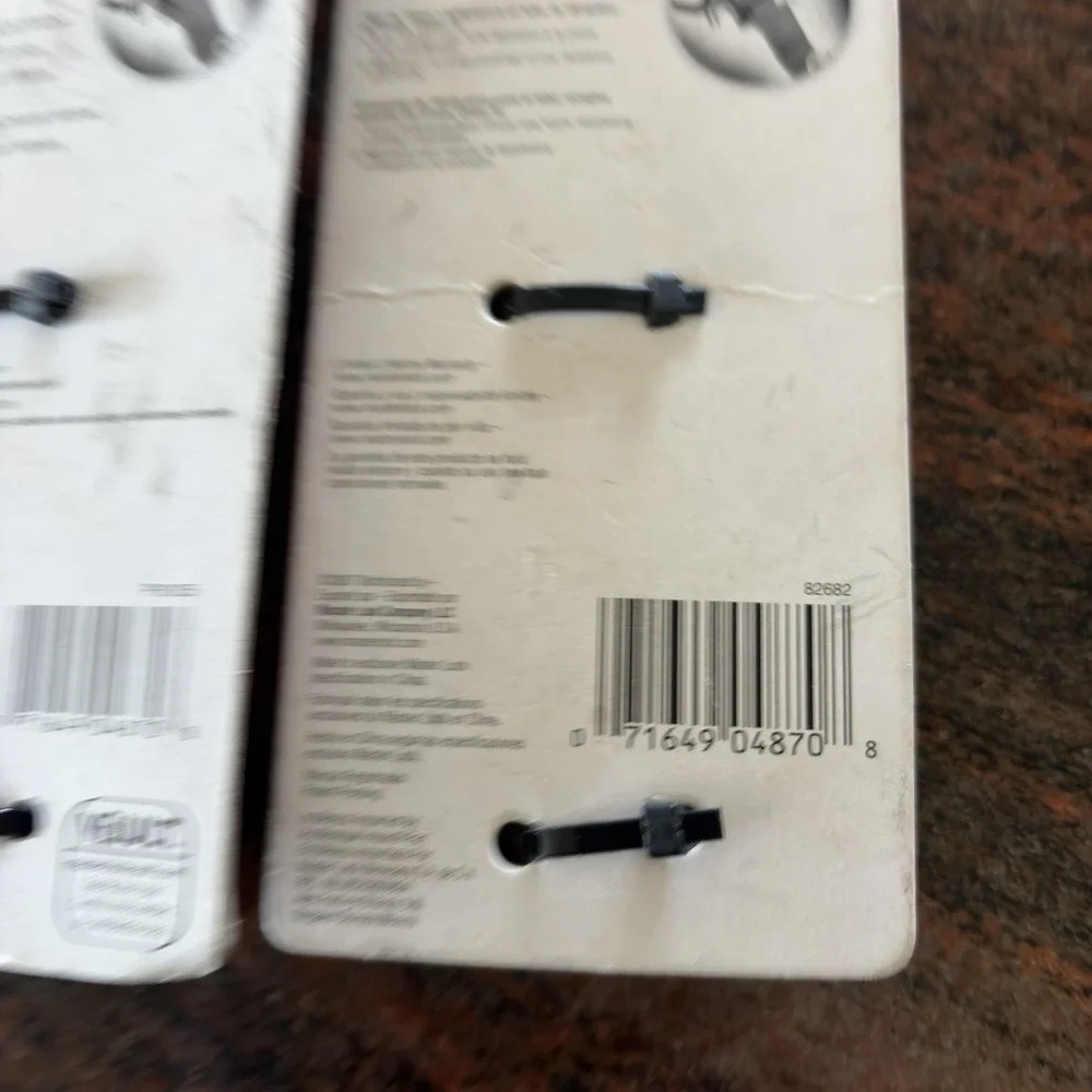 Lot Of 2 Master Lock part # 371DAT 5/8 Pin With Clip‎ New Tough Under Fire